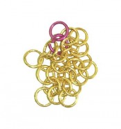 Возьмем 1 замкнутое кольцо и добавляем его к краю колец на конце рядов 4 и 2, затем возьмем следующее кольцо из первых 6 так, что пары с новым кольцом замкнутся на 4 рядке