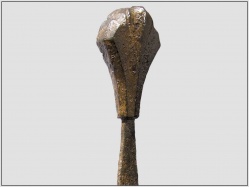 Образец навершия меча типа V1 по Э. Окшотту