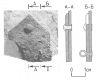 Фрагмент налобного трезубца от шлема. Дубошин раскоп (Великий Новгород, Россия)