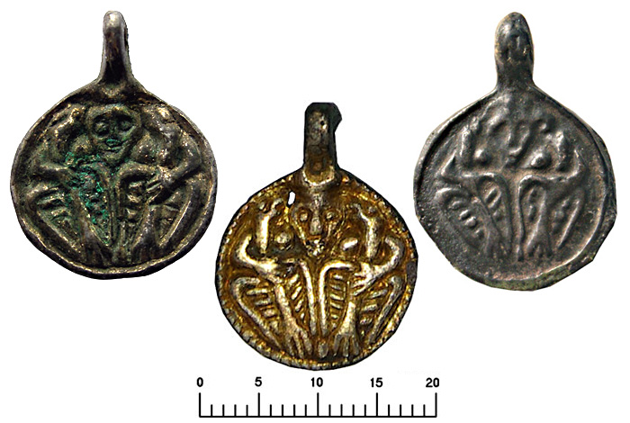 Подвески монетовидные «Один и вороны». Литье X-XI вв