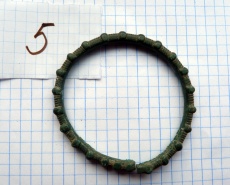 Клад бронзовых браслетов VIII-VI до н.э.