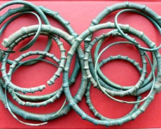 Клад бронзовых браслетов VIII-VI до н.э.