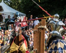 Рыцарский турнир Destrier 2016 в замке Хедингем