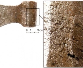 Деформационный наклеп на обухе фрагмента топора