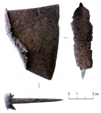 Завороты на сломе фрагмента лезвия топора