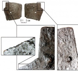 Следы отрубки на пястной пластине защитной перчатки